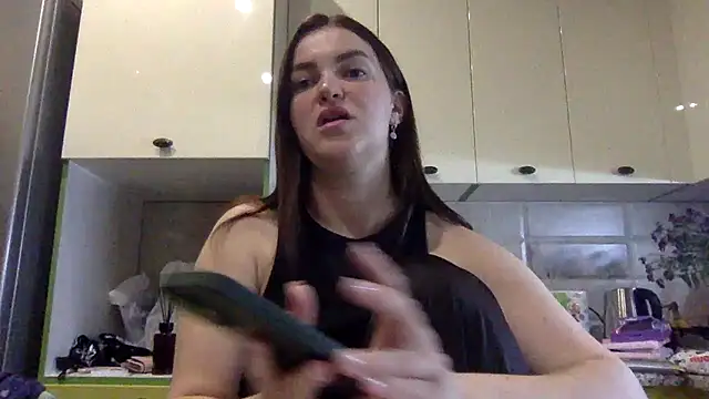 Karolina llove online show from 09.23.25