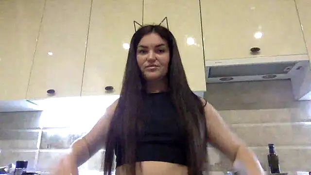 Karolina llove online show from 10.10.25