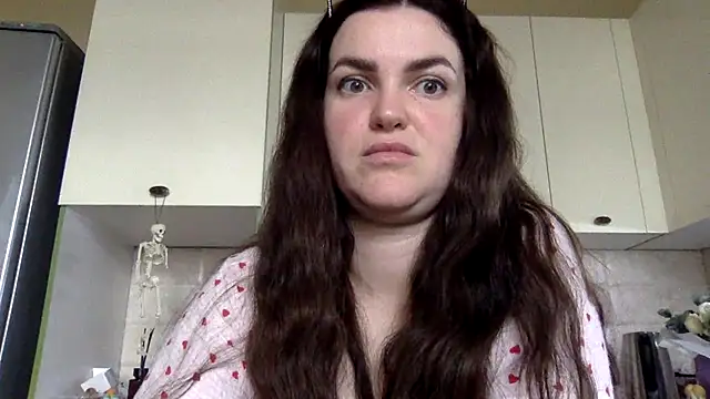 Karolina llove online show from 10.12.25