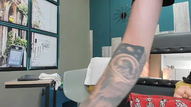 Rhaegal hot online show from 12.22.24