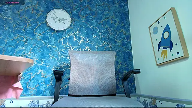 Rhaegal hot online show from 10.18.25