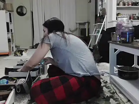 CrystalLakeXO online show from 01.17.25