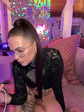 AileenInkOfficial online show from 02.02.25