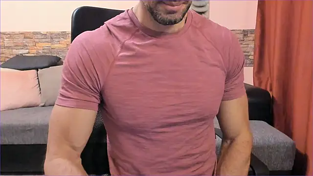 HotHunkTrainer online show from 09.18.25