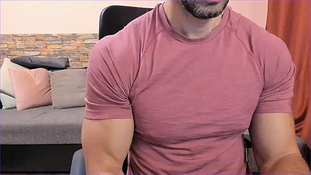 HotHunkTrainer online show from 09.30.25