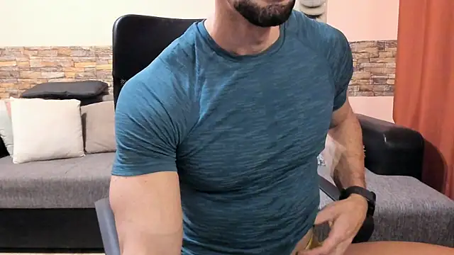 HotHunkTrainer online show from 12.23.25