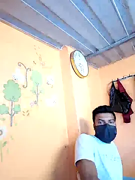 model yesx online show from 03.07.25