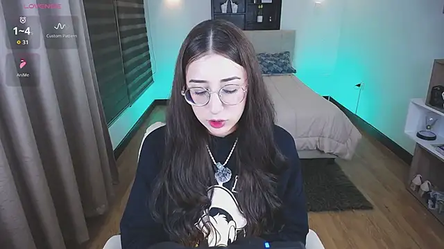 Snapshot of Imkitty-Horny chatting on 03.03.26 Imkitty-Horny online show from 03.03.26