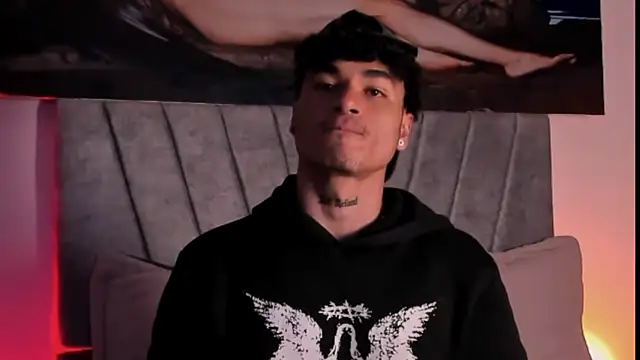 Thomas Fit1 online show from 11.04.25