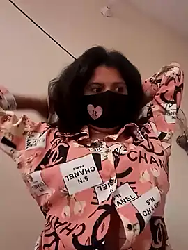 Cute Nipa online show from 01.25.25
