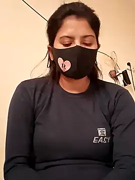 Cute Nipa online show from 01.26.25
