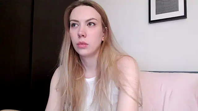 Scarlettford online show from 11.07.25