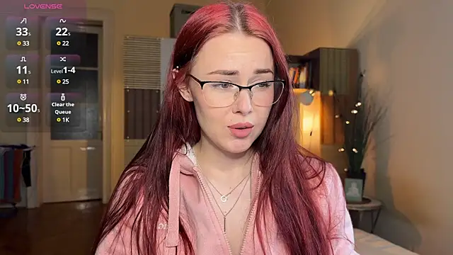 Snapshot of Sargonium999 chatting on 02.01.25 Sargonium999 online show from 02.01.25