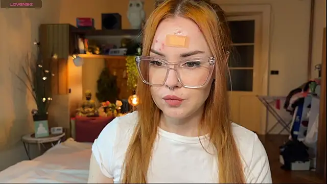 Snapshot of Sargonium999 chatting on 10.19.25 Sargonium999 online show from 10.19.25