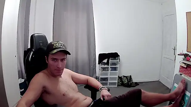 PKrisztian online show from 10.10.25