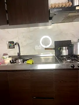 Palo santo online show from 09.25.25