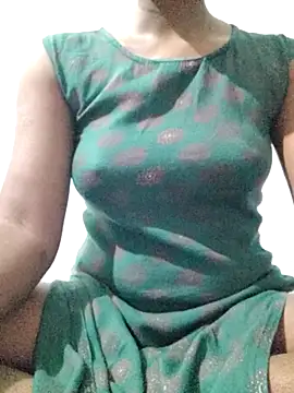 rituporna2004 online show from 11.25.25