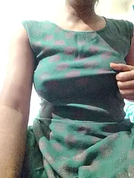 rituporna2004 online show from 01.17.26