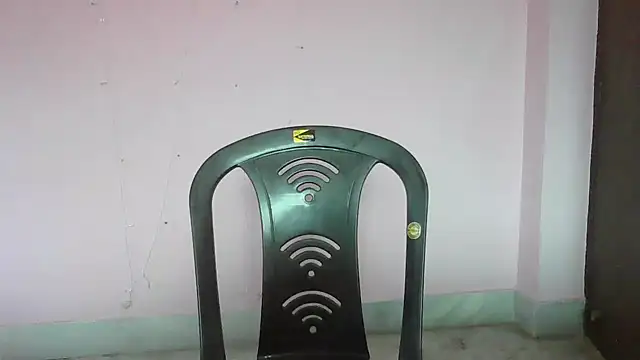 Snapshot of my-laila chatting on 09.30.25 my-laila online show from 09.30.25