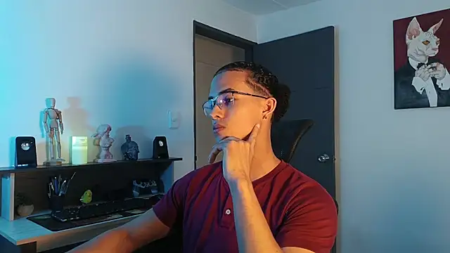 alejo x3 online show from 10.08.25