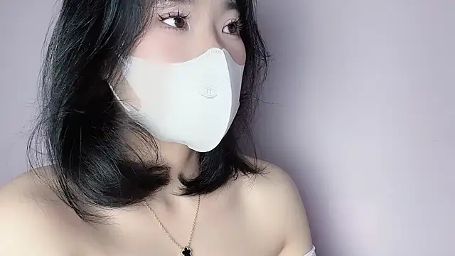 Baenee online show from 01.05.26