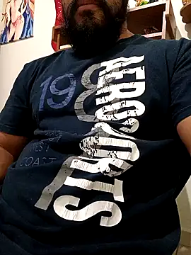 Snapshot of HombreS3n chatting on 12.06.24 HombreS3n online show from 12.06.24