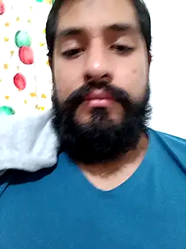 Snapshot of HombreS3n chatting on 12.28.24 HombreS3n online show from 12.28.24