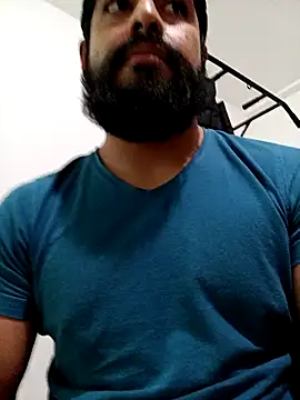 Snapshot of HombreS3n chatting on 12.30.24 HombreS3n online show from 12.30.24