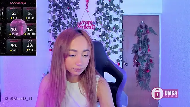 Alana Pherson online show from 12.15.24