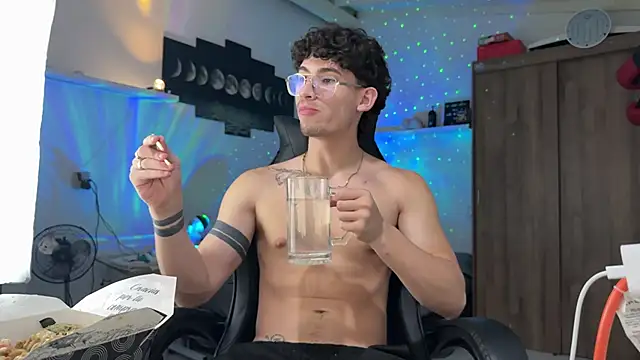 Kisan Smith online show from 03.03.26