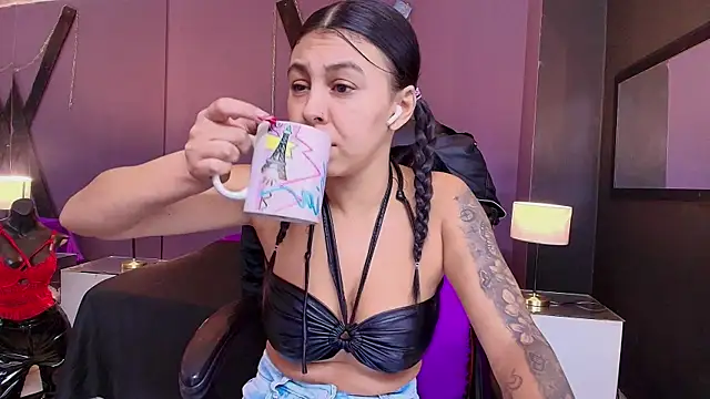 Juliet Nasty online show from 03.14.25