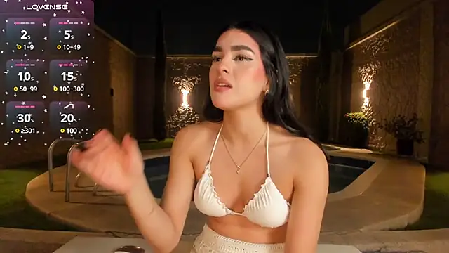 Antonellaparis  online show from 03.17.25