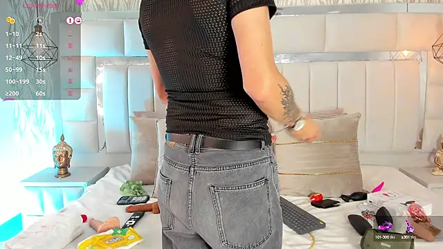 Snapshot of 1m_Joel chatting on 12.06.24 1m Joel online show from 12.06.24