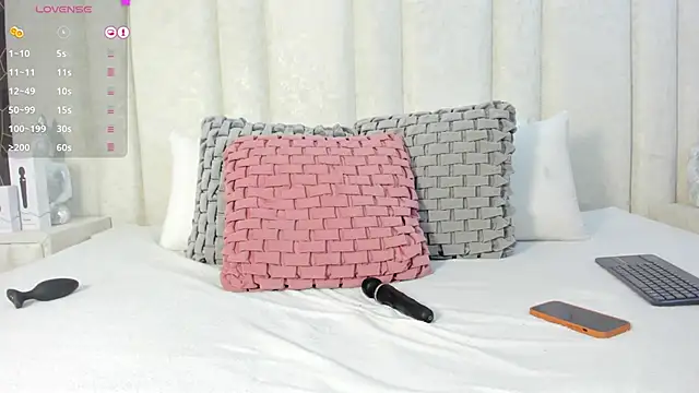 Snapshot of 1m_Joel chatting on 03.22.25 1m Joel online show from 03.22.25