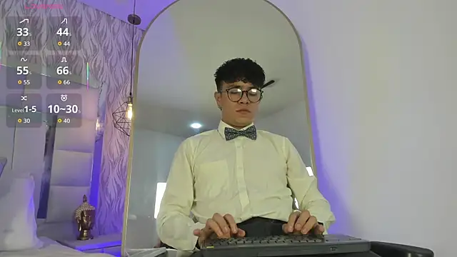 Snapshot of 1m_Joel chatting on 09.22.25 1m Joel online show from 09.22.25