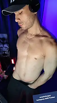 sexyboycolombi4 online show from 03.10.25