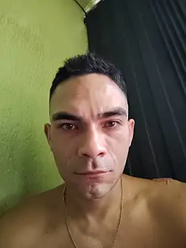 sexyboycolombi4 online show from 11.22.25