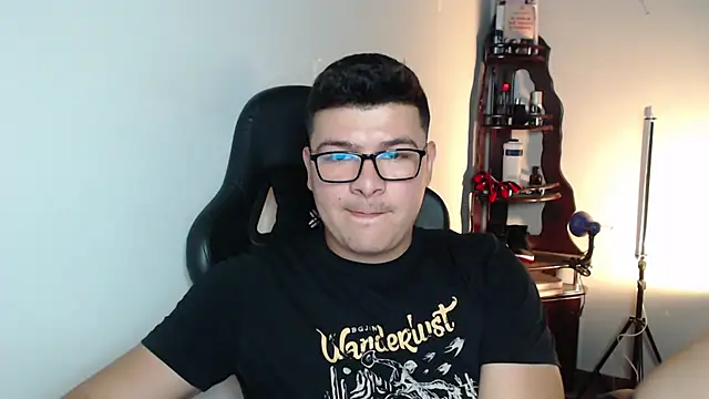 Plug Control online show from 02.28.26