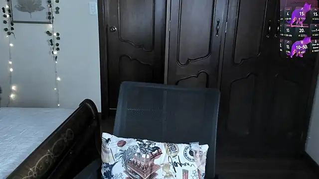 BlueBerry     online show from 09.18.25