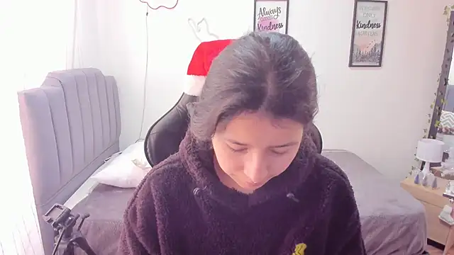 Amy joones online show from 12.26.24