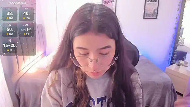 Amy joones online show from 01.08.25