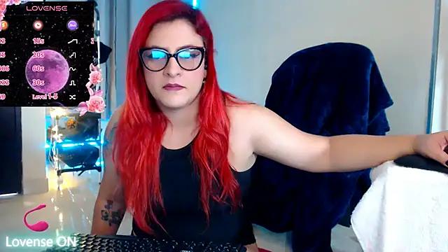 violetaredbitch online show from 02.17.25