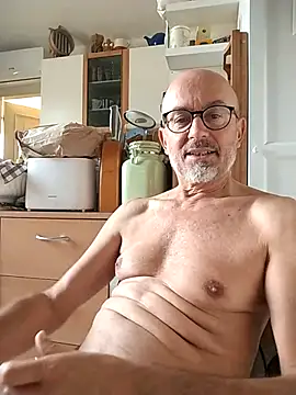 MadProfessor online show from 10.28.25