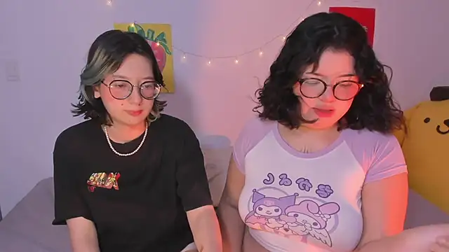 Snapshot of Gaby_Danna chatting on 10.09.25 Gaby Danna online show from 10.09.25