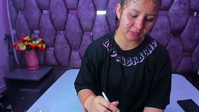 AlaSmith online show from 10.14.25