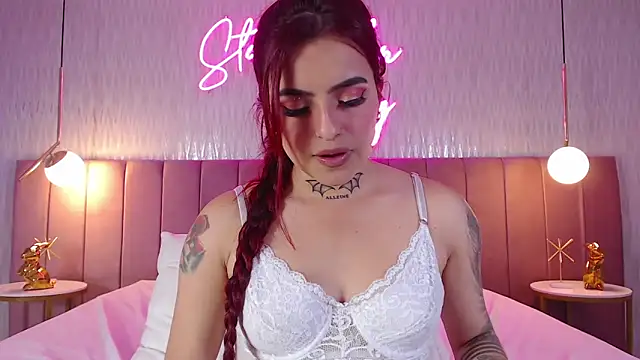 Snapshot of valeriee_millerr_ chatting on 01.29.25 valeriee millerr  online show from 01.29.25