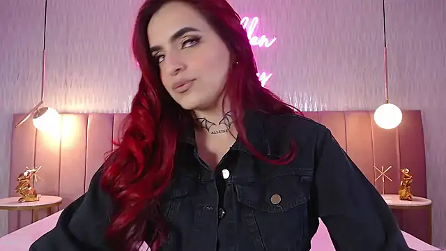 Snapshot of valeriee_millerr_ chatting on 01.30.25 valeriee millerr  online show from 01.30.25
