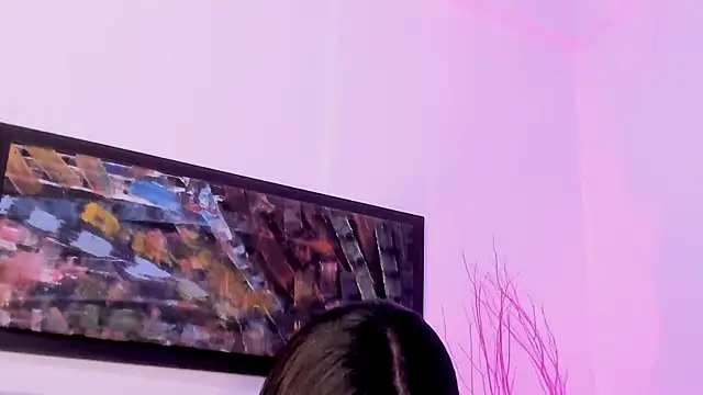 SiennaVidaal online show from 01.17.25