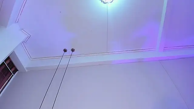 SiennaVidaal online show from 02.10.25