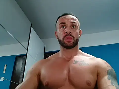 Magnificmuscles89 online show from 01.01.25
